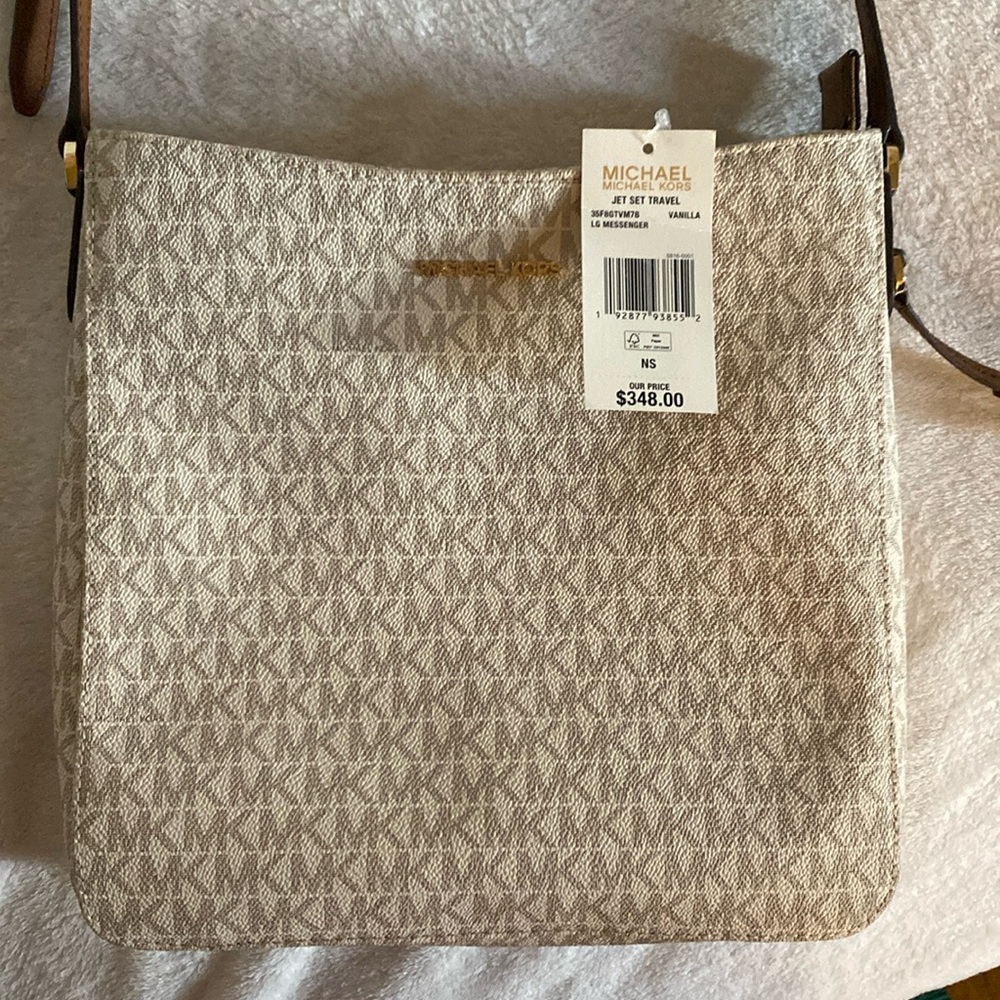 Michael Kors Jet Set Travel Vanilla LG Messenger